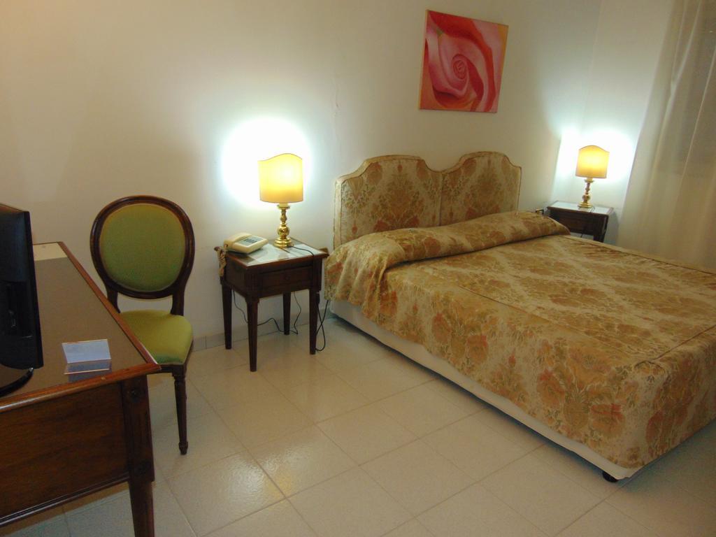 Hotel Calla' Policoro Phòng bức ảnh